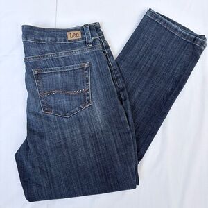 Lee Women’s Straight Leg Jeans Indigo Studded Back Pockets Sz 34 Plus